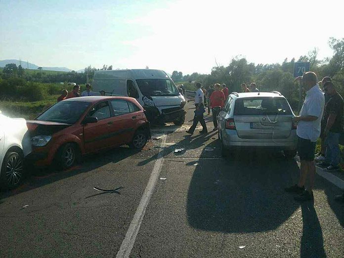 Hromadná nehoda na východe.